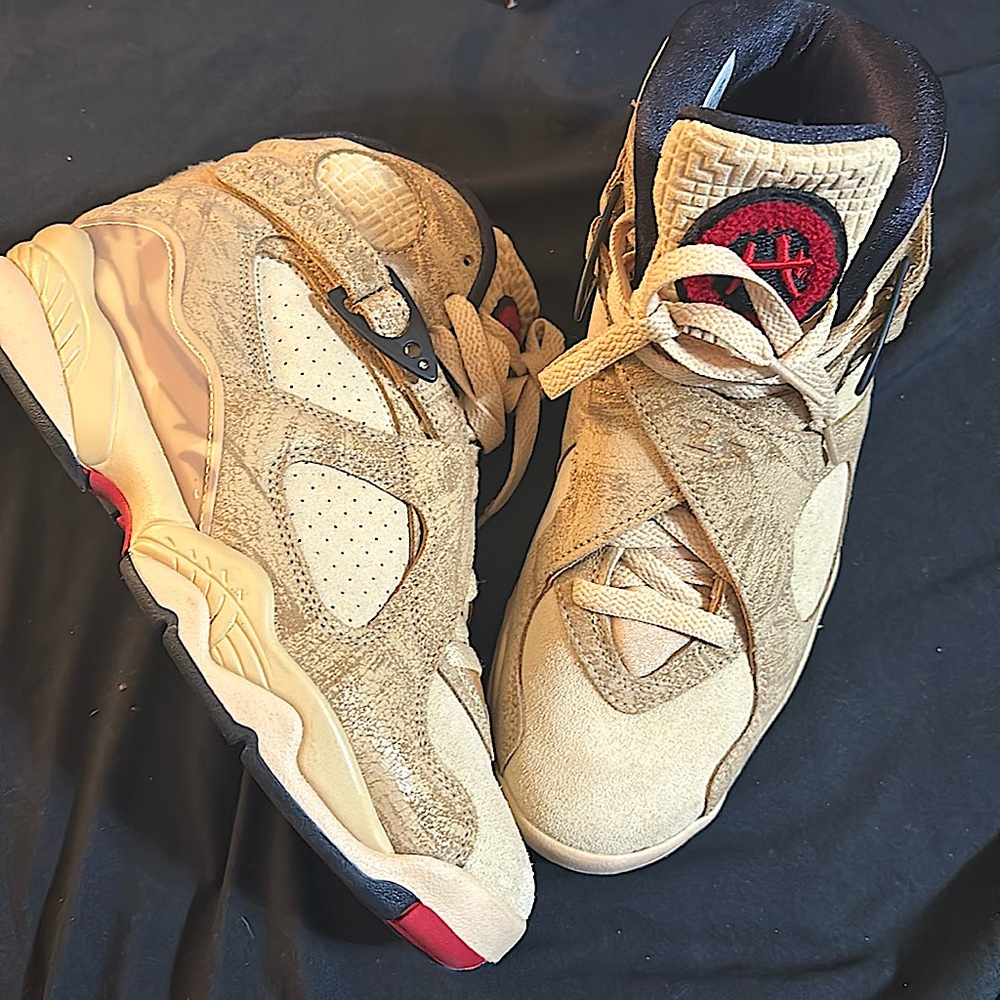 Air Jordan 8 Retro SE RUI